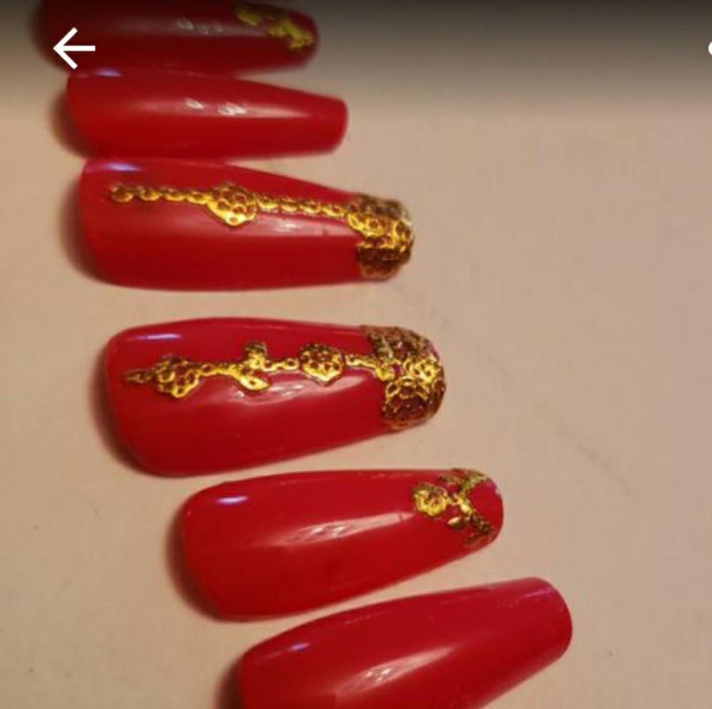 Glue on Nails